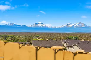 4466 SW Umatilla Ave, Redmond, OR 97756 - Photo 2