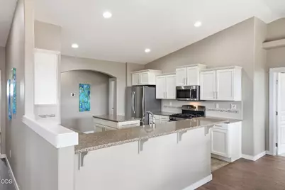 4466 SW Umatilla Avenue, Redmond, OR 97756 - Photo 10