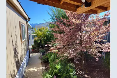 3555 S Pacific Highway #SPC 110, Medford, OR 97501 - Photo 2