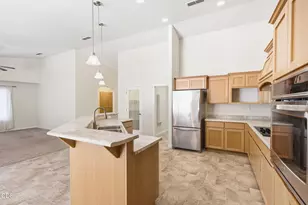 101 SE Yorktown Dr, Grants Pass, OR 97527 - Photo 8