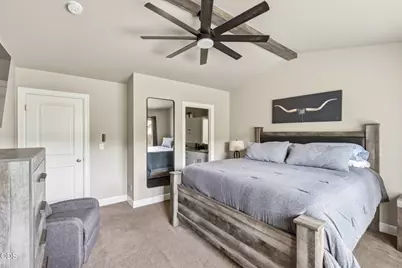 432 NE Oak Avenue, Redmond, OR 97756 - Photo 16