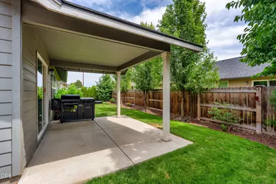 432 NE Oak Avenue, Redmond, OR 97756 - Photo 28
