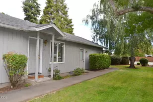 1632 Leonard Rd, Grants Pass, OR 97527 - Photo 2