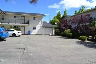 1806 Medart Ln, Grants Pass, OR 97527 - Photo 14