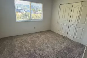 2145 NW Heidi Ln, Grants Pass, OR 97526 - Photo 8