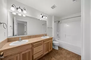 654 NE Providence Dr, Bend, OR 97701 - Photo 28