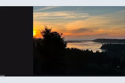 960 N Bayview Loop, Waldport, OR 97394 - Photo 1