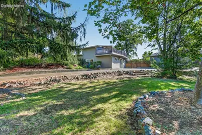 3415 Calle Vista Drive, Medford, OR 97504 - Photo 1