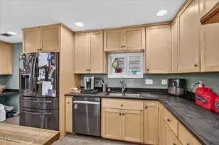 3415 Calle Vista Dr, Medford, OR 97504 - Photo 18