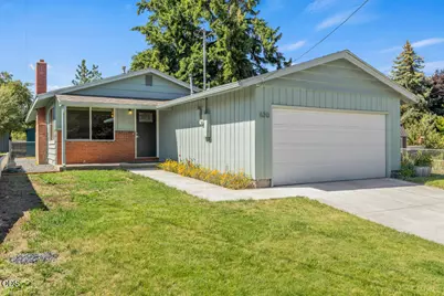 620 Mount Pitt Street, Klamath Falls, OR 97601 - Photo 1