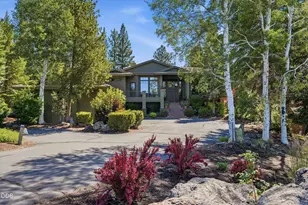 61712 Broken Top Dr, Bend, OR 97702 - Photo 2