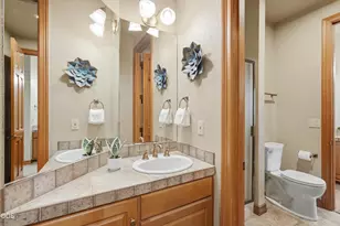 61712 Broken Top Dr, Bend, OR 97702 - Photo 38