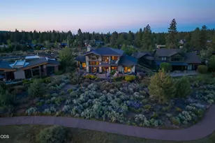 19361 Roswell Dr, Bend, OR 97702 - Photo 40