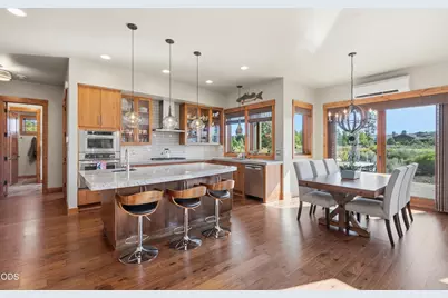 19361 Roswell Drive, Bend, OR 97702 - Photo 14