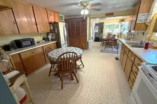 3206 Summers Ln, Klamath Falls, OR 97603 - Photo 14