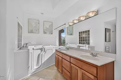 738 Fairway Court, Ashland, OR 97520 - Photo 22