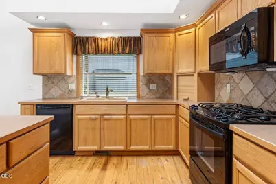 61274 Columbine Lane, Bend, OR 97702 - Photo 10