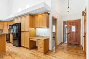 61274 Columbine Ln, Bend, OR 97702 - Photo 14