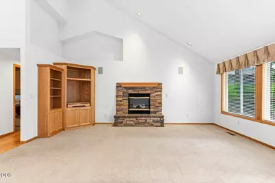 61274 Columbine Lane, Bend, OR 97702 - Photo 6