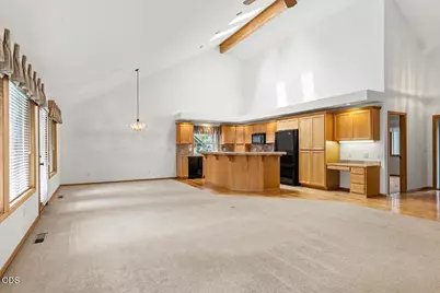 61274 Columbine Lane, Bend, OR 97702 - Photo 8