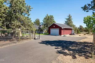 65180 78th St, Bend, OR 97703 - Photo 46
