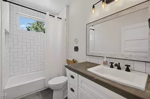 65180 78th St, Bend, OR 97703 - Photo 22
