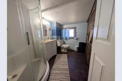 109 Miller Island Road, Klamath Falls, OR 97603 - Photo 12
