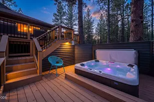17907 Lofty Ln, Sunriver, OR 97707 - Photo 2