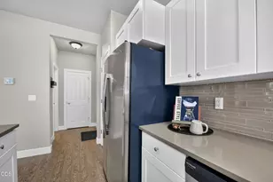 20540 Gloucester Ln, Bend, OR 97701 - Photo 16