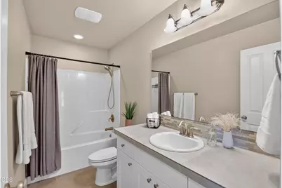 20540 Gloucester Lane, Bend, OR 97701 - Photo 26