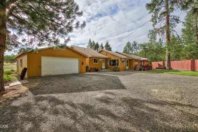 5164 Glen Echo Way, Central Point, OR 97502 - Photo 1