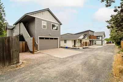 454 NE Burnside Avenue, Bend, OR 97701 - Photo 42