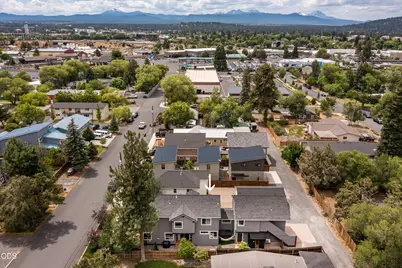 454 NE Burnside Avenue, Bend, OR 97701 - Photo 4