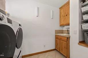 577 NW Greyhawk Ave, Bend, OR 97703 - Photo 26