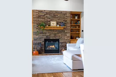 577 NW Greyhawk Avenue, Bend, OR 97703 - Photo 22