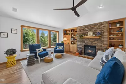 577 NW Greyhawk Avenue, Bend, OR 97703 - Photo 6