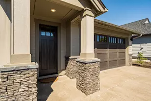 3041 NW Butte View Dr, Bend, OR 97703 - Photo 6