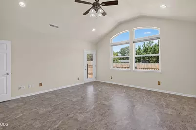 112 Orchard Lane, Shady Cove, OR 97539 - Photo 18