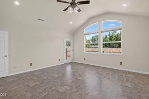 112 Orchard Ln, Shady Cove, OR 97539 - Photo 18