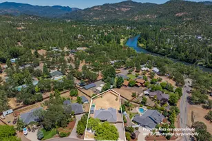 112 Orchard Ln, Shady Cove, OR 97539 - Photo 2
