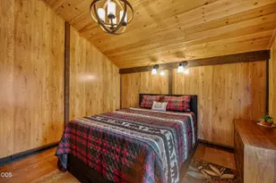17631 Cluster Cabin Ln, Sunriver, OR 97707 - Photo 16
