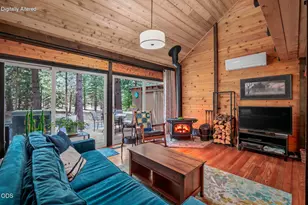 17631 Cluster Cabin Ln, Sunriver, OR 97707 - Photo 4