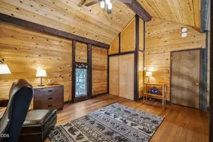 17631 Cluster Cabin Ln, Sunriver, OR 97707 - Photo 24