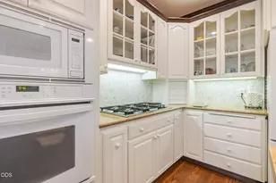 60287 Tall Pine Ave, Bend, OR 97702 - Photo 12