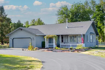 3326 Leonard Road, Grants Pass, OR 97527 - Photo 1