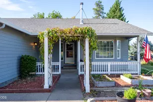 3326 Leonard Rd, Grants Pass, OR 97527 - Photo 2