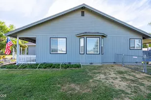 3326 Leonard Rd, Grants Pass, OR 97527 - Photo 68