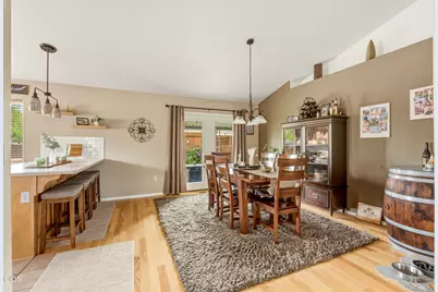 1922 NW Wildflower Place, Redmond, OR 97756 - Photo 12
