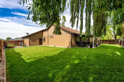 1922 NW Wildflower Place, Redmond, OR 97756 - Photo 44