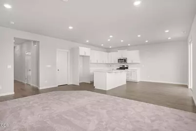 63193 Carly Ln, Bend, OR 97701 - Photo 24